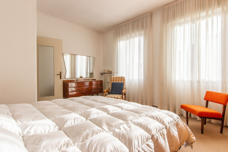 In una zona tranquilla di Ca’ Paiella, proponiamo in vendita questa casa singola su due livelli, ...