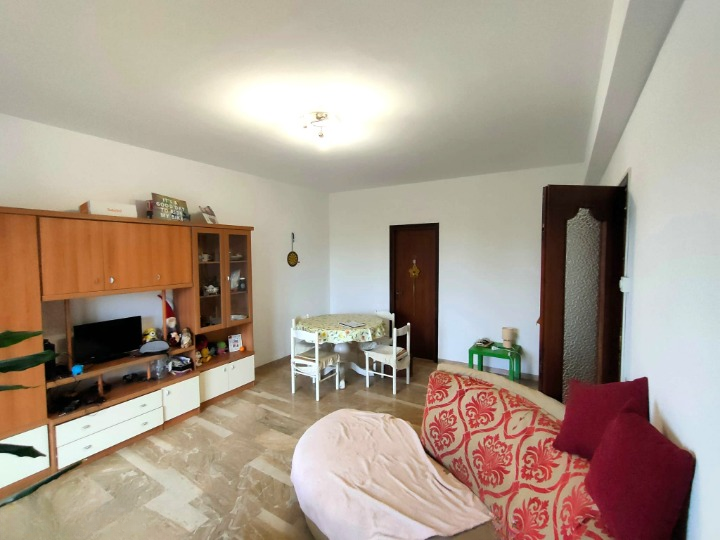 SELVAZZANO - (Rif. A414-S) - in zona strategica, tra Selvazzano e San Domenico, a due passi dai s...