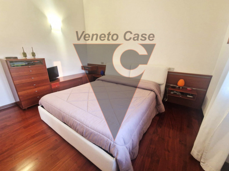 Nel quartiere più ricercato di Tombelle, proponiamo appartamento al secondo e ultimo piano, compo...