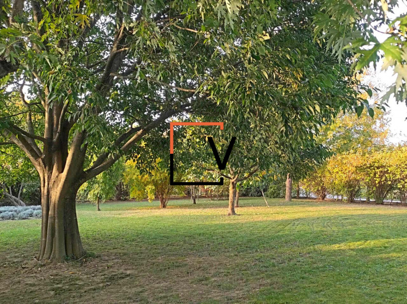 V393 - Proponiamo in vendita, esclusiva villa SINGOLA di ampie dimensioni in condizioni PARI AL N...