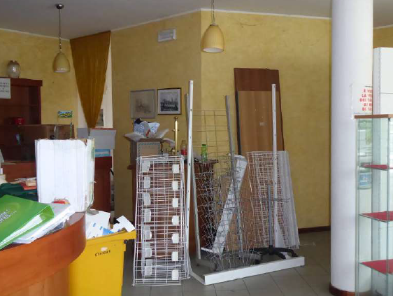 Rif. A.A.280-232

Vendita all'asta - negozio al piano terra in data 13 gennaio 2026

Descrizione:...