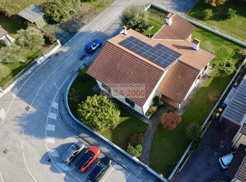 In una delle zone più tranquille e ricercate di Cittadella, precisamente in località Pozzetto, in...