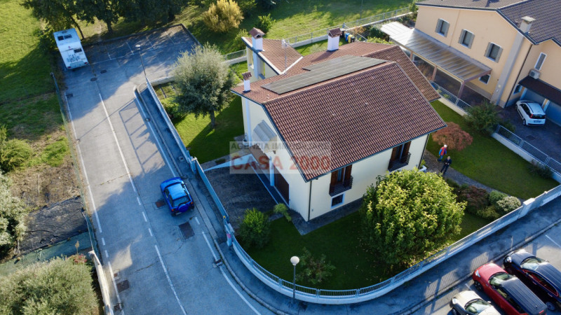 In una delle zone più tranquille e ricercate di Cittadella, precisamente in località Pozzetto, in...
