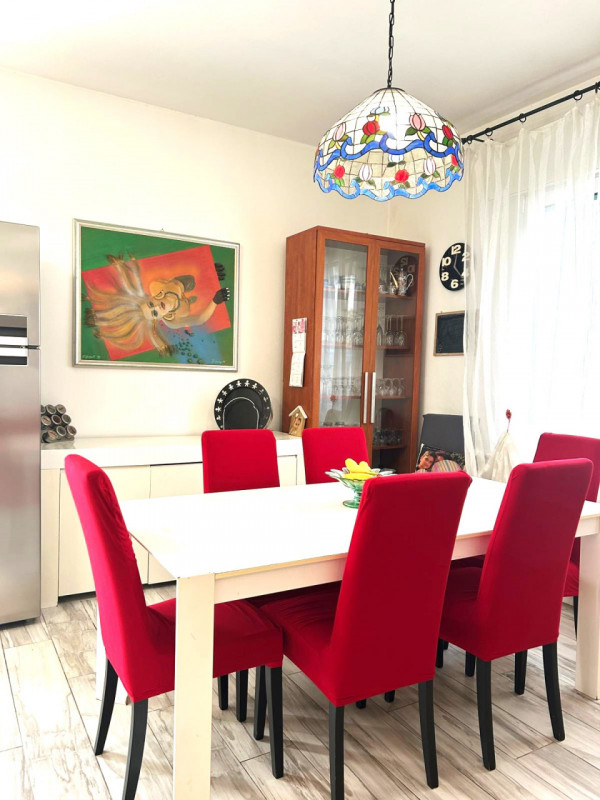 Rif: MT290 - 
Stanchi delle scale? Sogni una casa moderna, efficiente e con vari comfort? Ecco la...