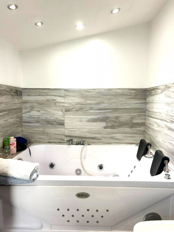 Rif: MT290 - 
Stanchi delle scale? Sogni una casa moderna, efficiente e con vari comfort? Ecco la...