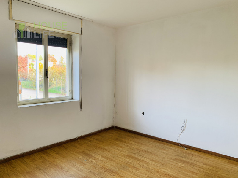 MARANO VICENTINO: in zona residenziale tranquilla, BICAMERE sito al piano terra in contesto di so...