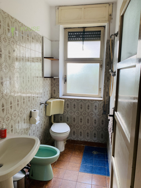 MARANO VICENTINO: in zona residenziale tranquilla, BICAMERE sito al piano terra in contesto di so...