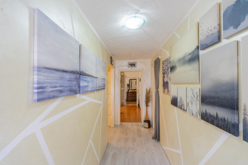 Nel tranquillo quartiere residenziale di Giarre, frazione di Abano Terme, in strada interna a bas...