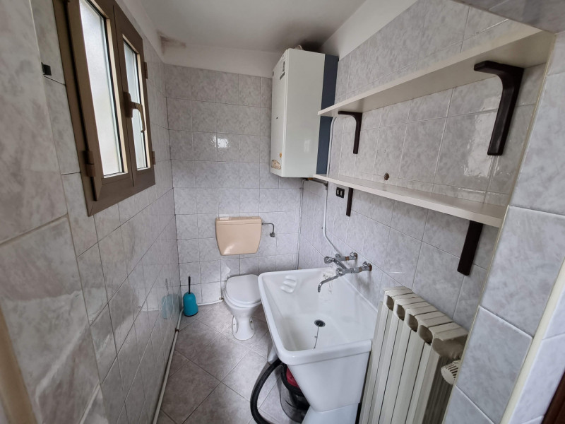 Vo' (PD), Località Vo' di Sotto, proponiamo in Vendita Appartamento interamente sviluppato al Pia...