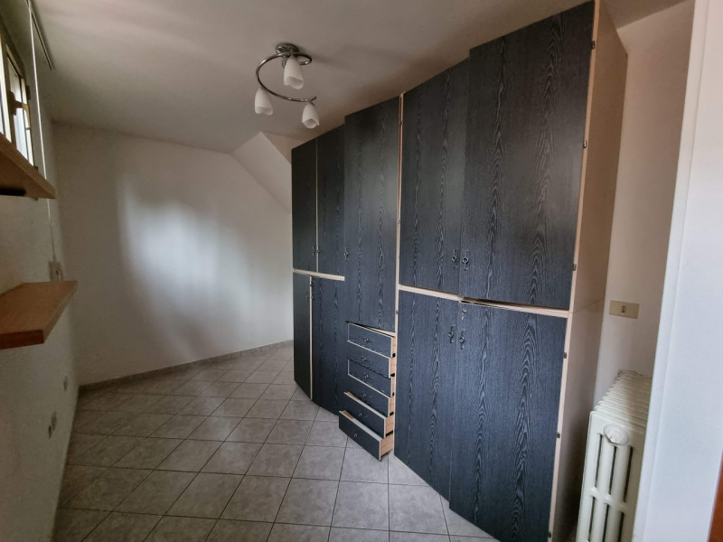 Vo' (PD), Località Vo' di Sotto, proponiamo in Vendita Appartamento interamente sviluppato al Pia...