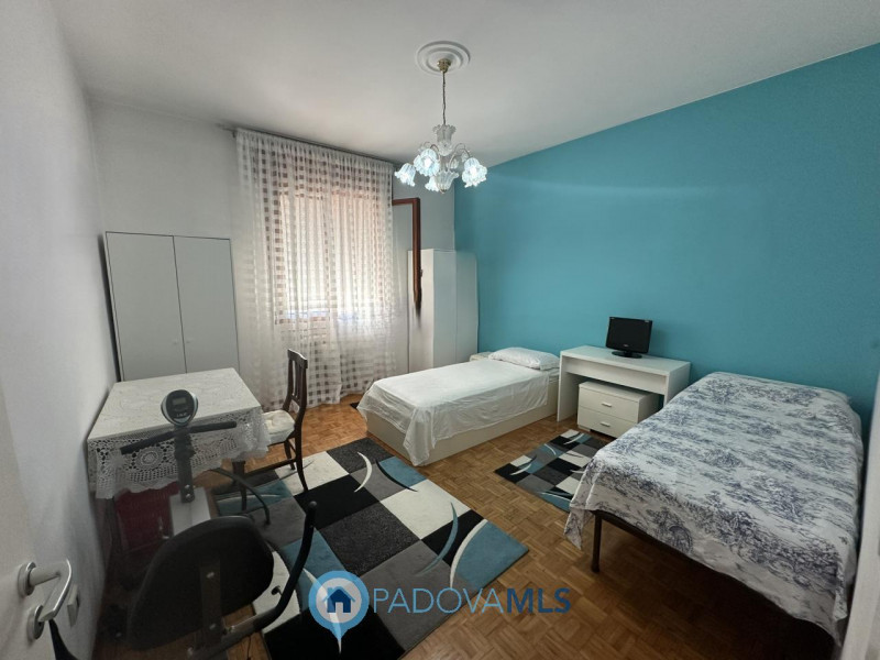 Immobile in esclusiva al Gruppo Padova MLS
Nel cuore del quartiere Pio X° a due minuti dal centro...