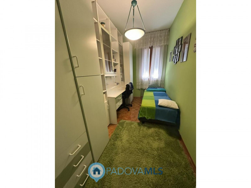 Immobile in esclusiva al Gruppo Padova MLS
Nel cuore del quartiere Pio X° a due minuti dal centro...