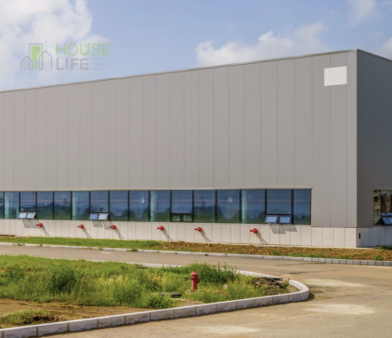 THIENE z.i.: in zona strategica a 1,5 km dal casello autostradale di Thiene e alla nuova Superstr...