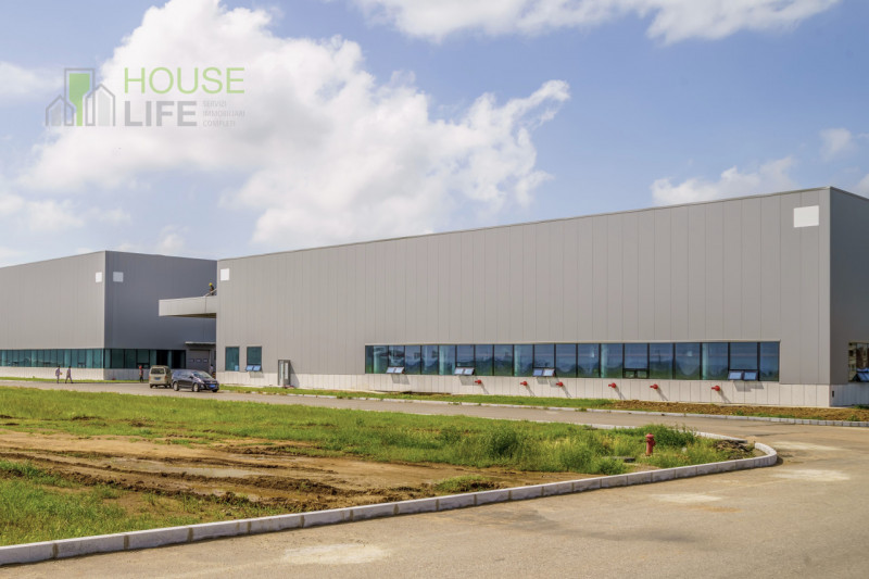 THIENE z.i.: in zona strategica a 1,5 km dal casello autostradale di Thiene e alla nuova Superstr...