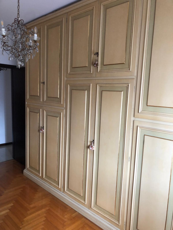 Sacra Famiglia affittasi a studenti/specializzandi referenziati signorile appartamento piano inte...