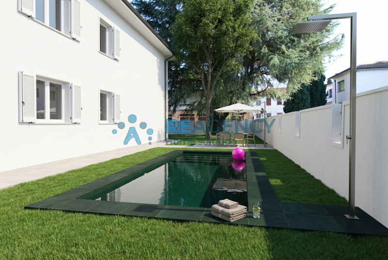 Thiene - zona centro

Stai cercando una prestigiosa abitazione in zona centralissima, ma immersa ...