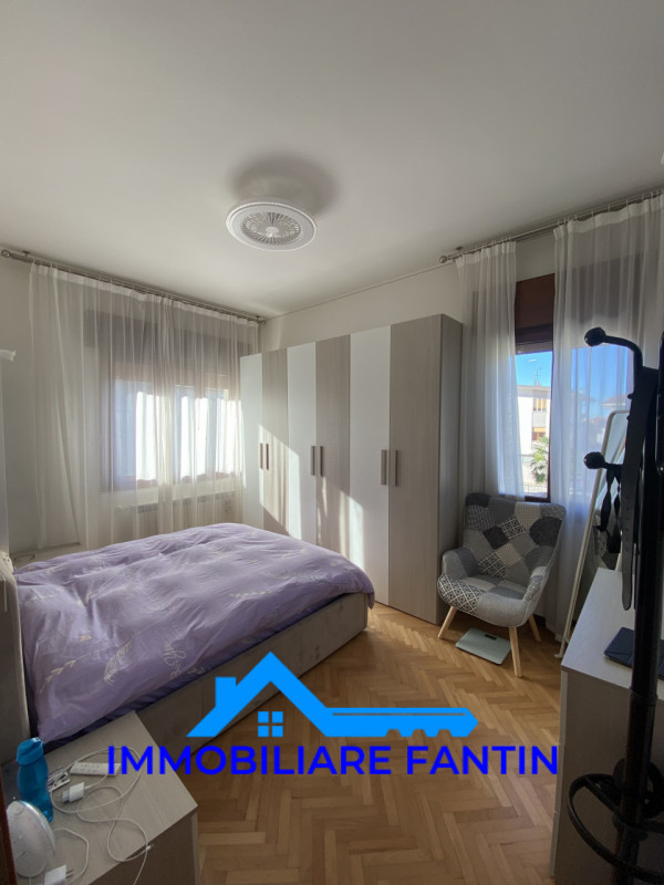 Rif RV7 Immobiliare Fantin, propone nel cuore del quartiere di San Zeno, villa singola completame...