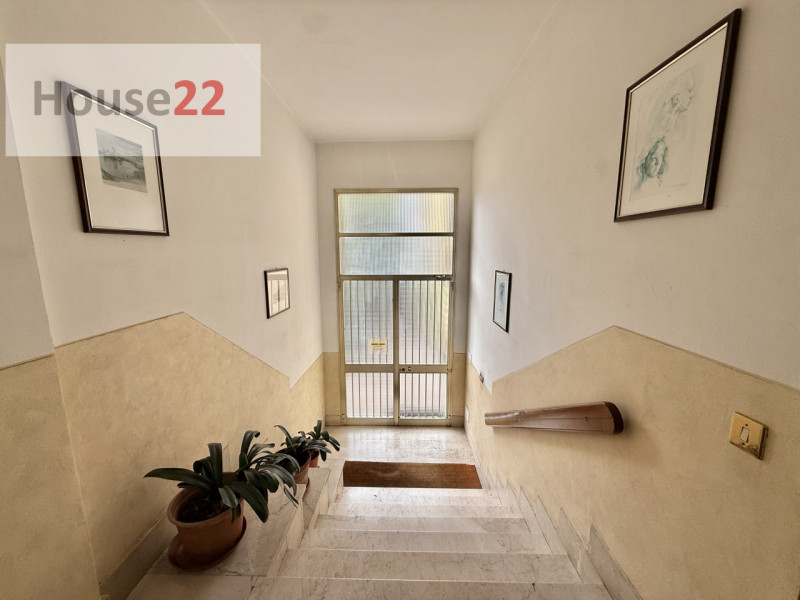 QUARTIERE PRIMO MAGGIO (Brescia). VENDITA IN ESCLUSIVA. In zona residenziale tranquilla come a tu...