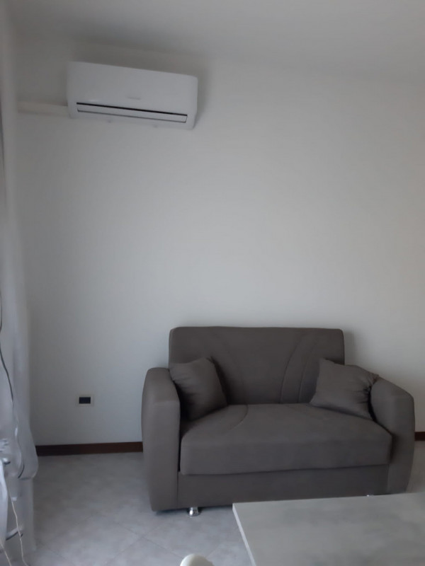 MONSELICE: affittiamo appartamento bilocale completamente arredato. DISPONIBILE DA MARZO 2026.
Zo...