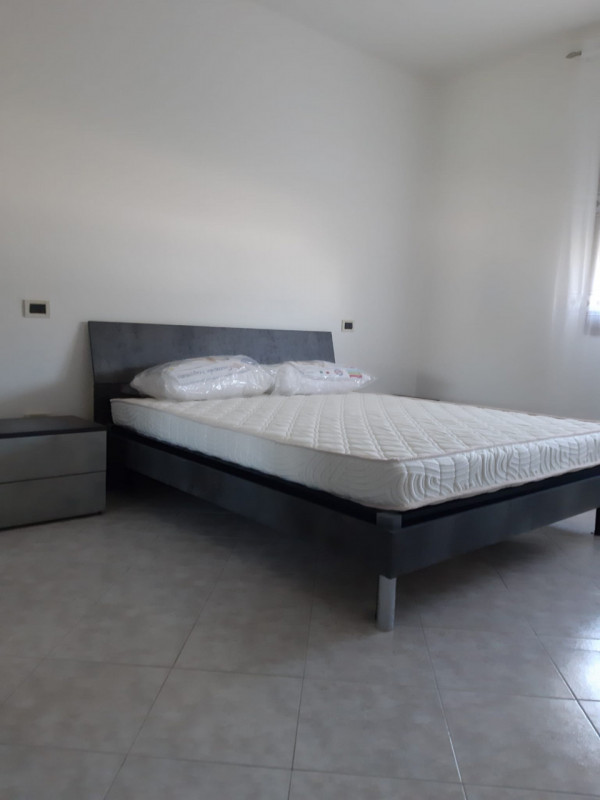 MONSELICE: affittiamo appartamento bilocale completamente arredato. DISPONIBILE DA MARZO 2026.
Zo...