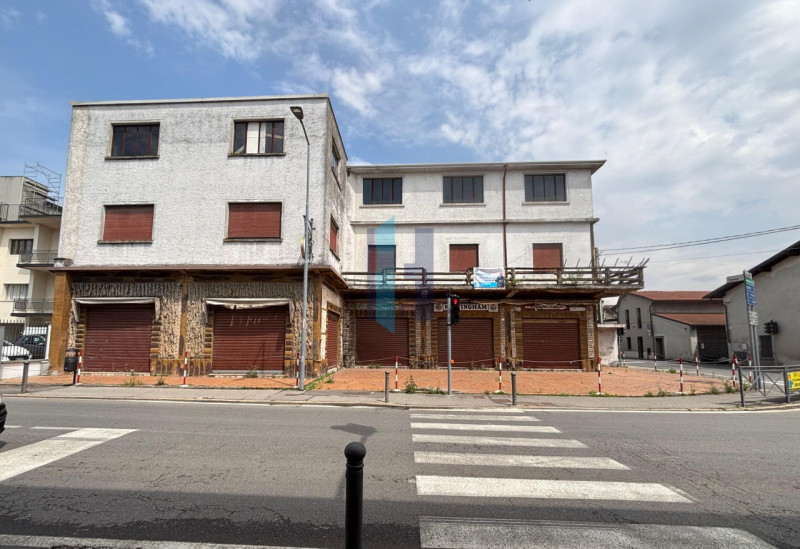 Hotel in Vendita a Trenzano