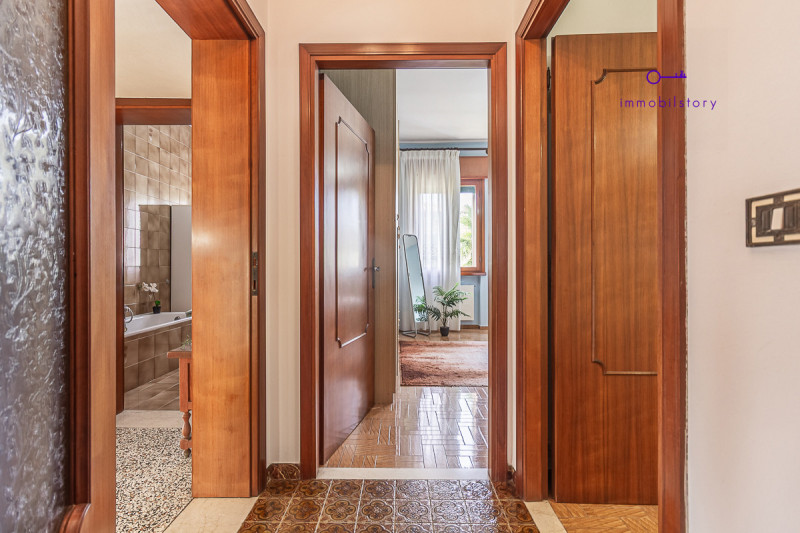 Monselice – Quartiere Marco Polo (su via laterale chiusa)

Casa singola ideale per chi oggi vive ...