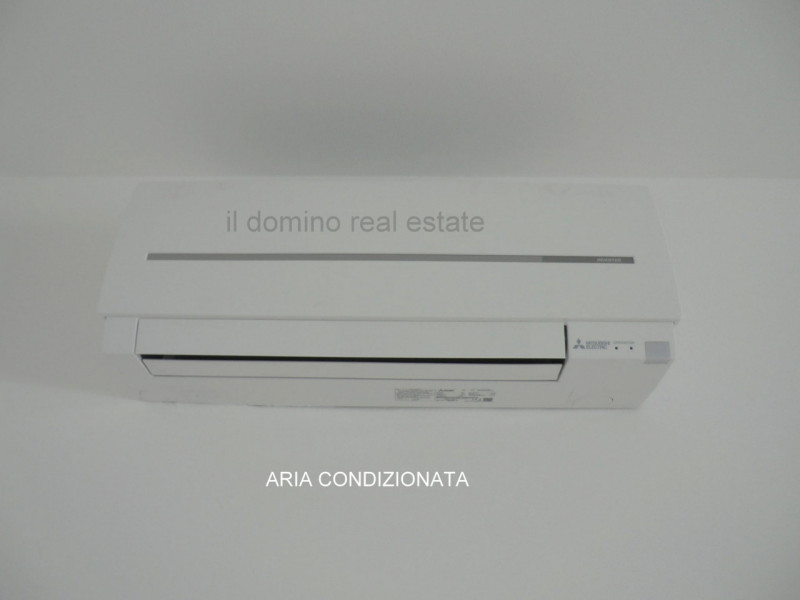 In zona San Giuseppe, nelle vicinanze di Via Peschiera, appartamento completamente ristrutturato ...