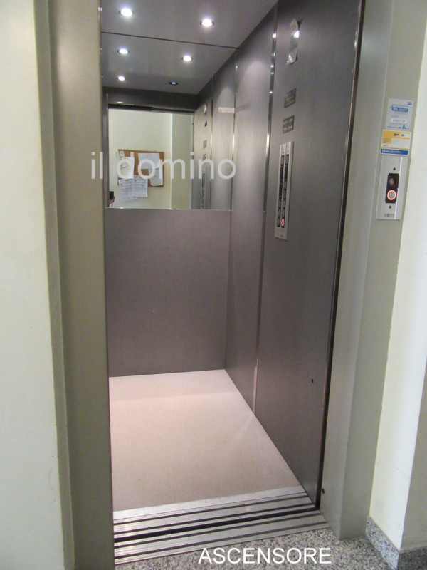 In zona San Giuseppe, nelle vicinanze di Via Peschiera, appartamento completamente ristrutturato ...