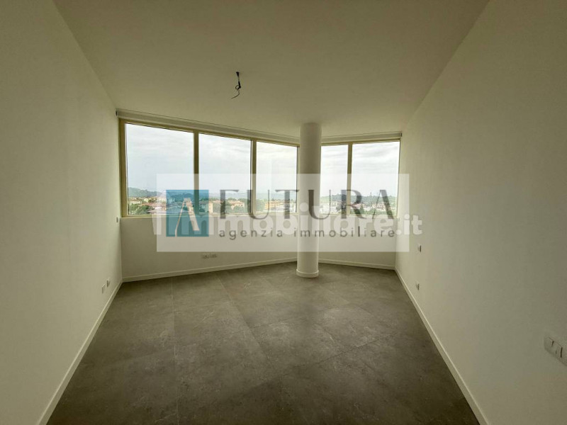 Proponiamo in vendita dei raffinati mini appartamenti di circa 60/70 mq, situati in una zona resi...