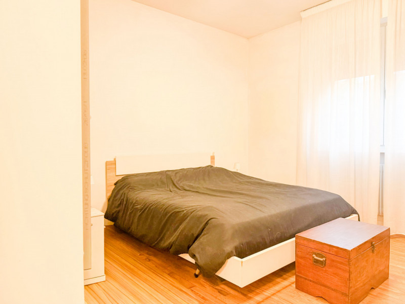 (Per INFO Vittorio 3517343301) In un elegante e tranquillo contesto residenziale del 1991, compos...