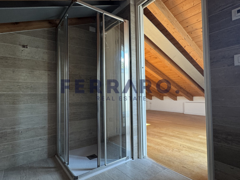 In affitto in una zona residenziale di Sant'Artemio, a Treviso. Proponiamo un ampio appartamento ...