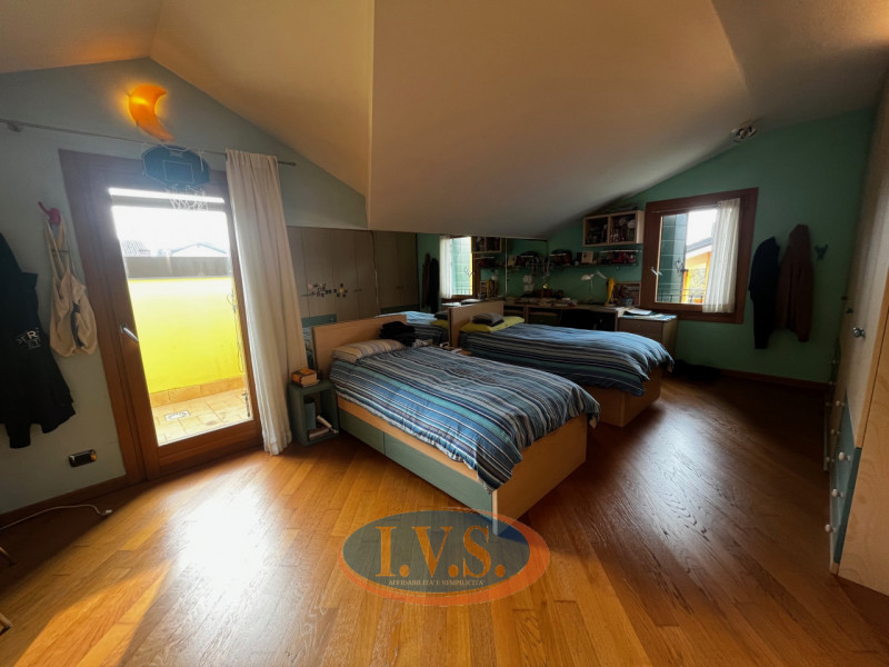 Villafranca Padovana loc.Taggì di Sotto (PD): In tranquillo quartiere residenziale, comodo a serv...