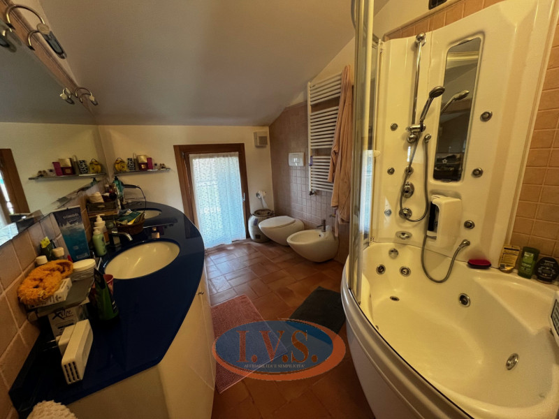 Villafranca Padovana loc.Taggì di Sotto (PD): In tranquillo quartiere residenziale, comodo a serv...