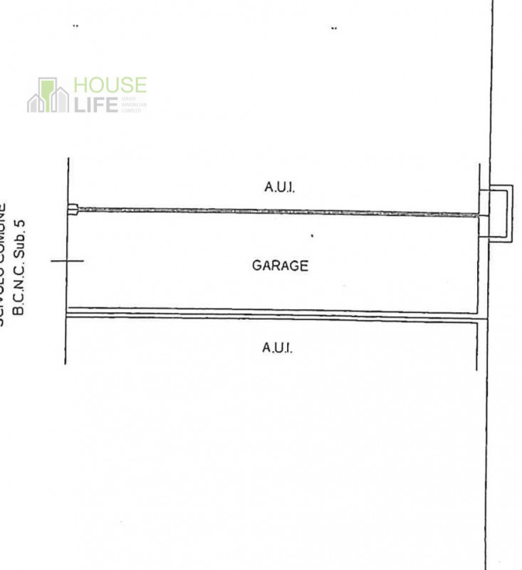 MALO: spazioso APPARTAMENTO BICAMERE al piano primo e ultimo con zona giorno open-space, due bagn...