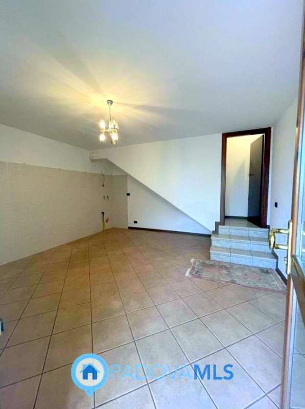 Immobile in esclusiva al Gruppo Padova MLS

MONTEGROTTO T. : proponiamo appartamento al primo pia...