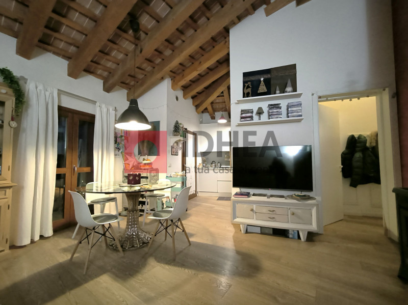 CARBONERA: SAN GIACOMO DI MUSESTRELLE

Inserito in contesto residenziale di recente costruzione e...