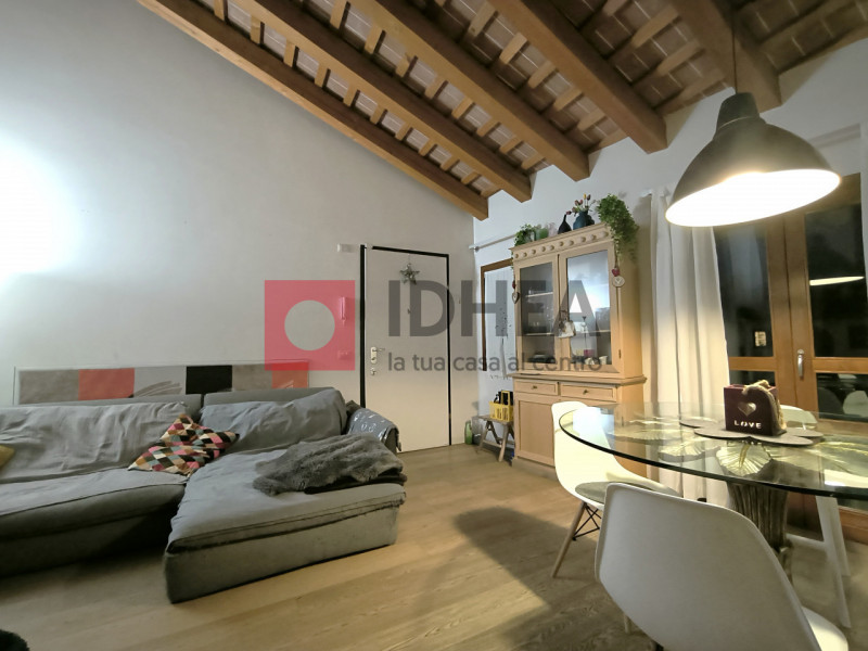 CARBONERA: SAN GIACOMO DI MUSESTRELLE

Inserito in contesto residenziale di recente costruzione e...