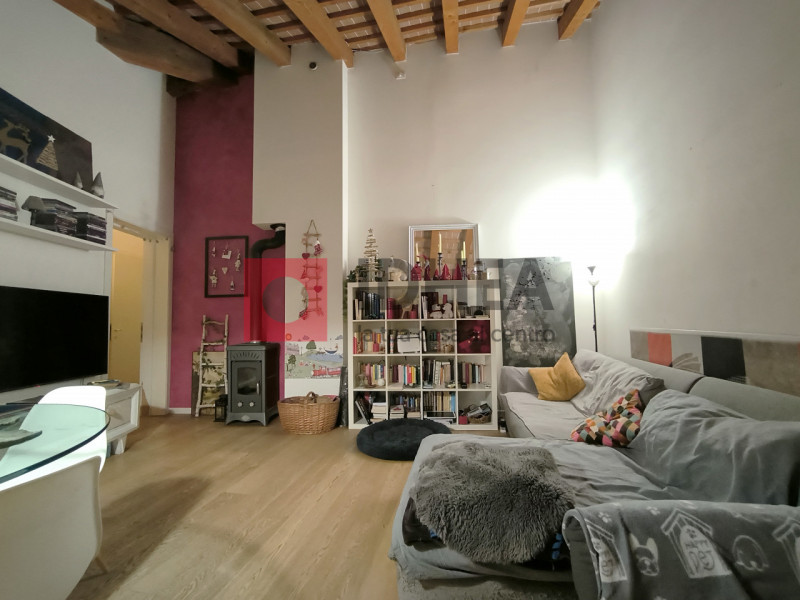 CARBONERA: SAN GIACOMO DI MUSESTRELLE

Inserito in contesto residenziale di recente costruzione e...