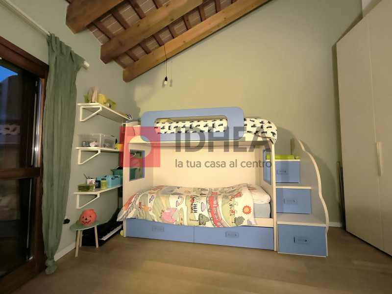 CARBONERA: SAN GIACOMO DI MUSESTRELLE

Inserito in contesto residenziale di recente costruzione e...