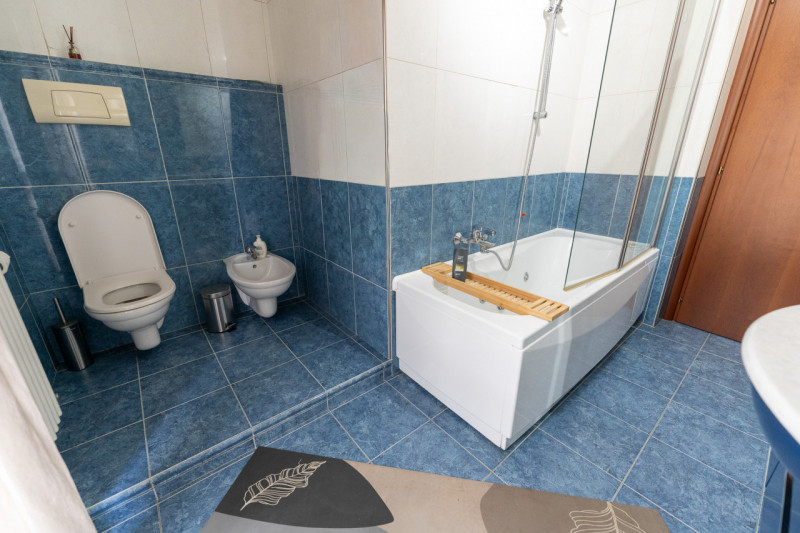 In quartiere residenziale a Polverara, proponiamo un accogliente e moderno appartamento di circa ...