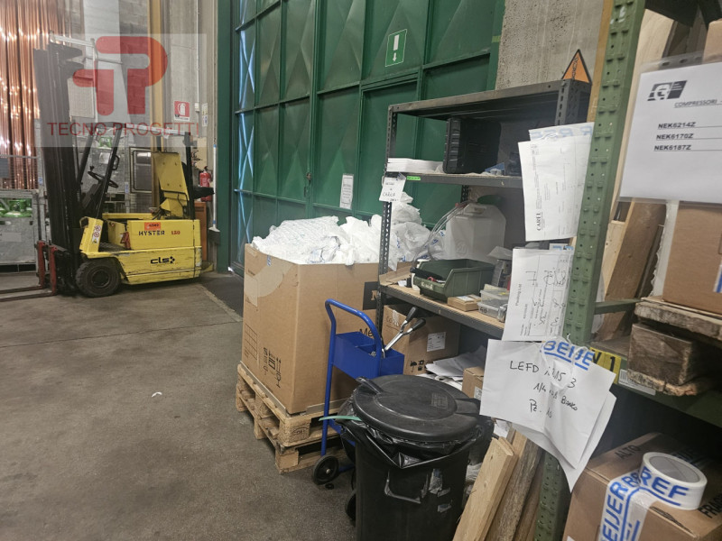 Scoprite un'opportunità unica nel cuore della zona fiera di Padova! In vendita, una porzione di c...