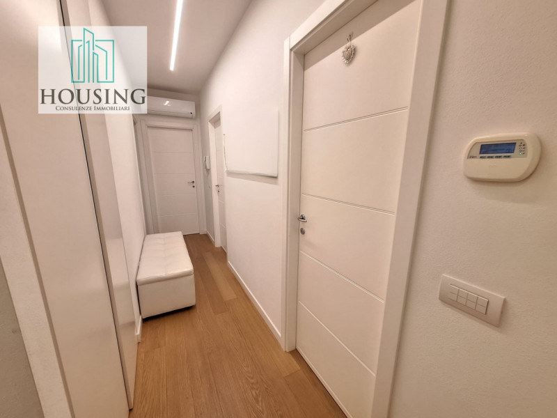 Quartiere Palaberta, nel Comune di Montegrotto Terme, proponiamo in vendita una splendida porzion...