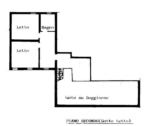 A Casale di Scodosia, proponiamo in vendita meraviglioso appartamento mansardato, sviluppato su d...