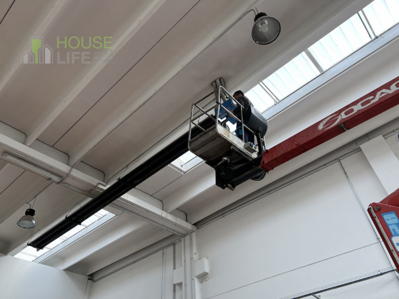 THIENE - Z.I.: CAPANNONE ARTIGIANALE di mq 650 totali, di cui mq 480 di area produttiva, mq 125 d...