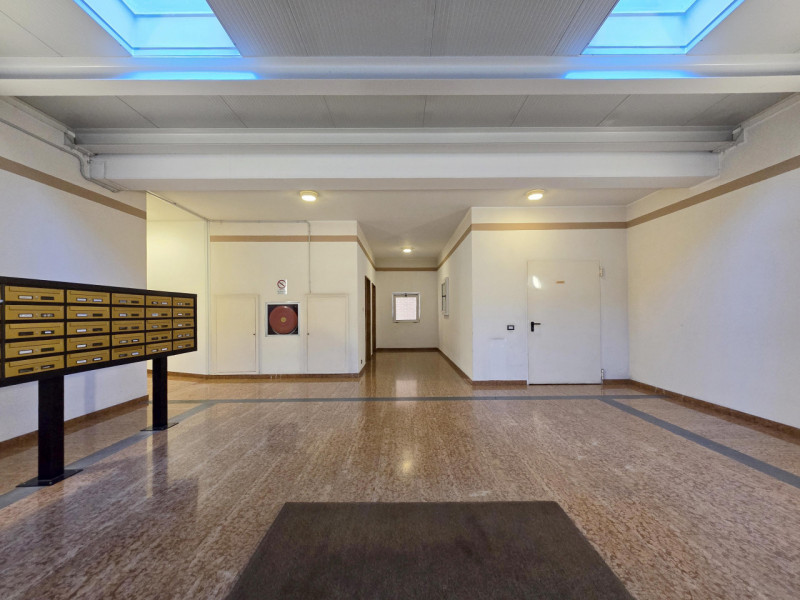 TREVISO S.M.Rovere nel suggestivo complesso edilizio della Fonderia, a 2km dalle mura, vendesi lu...