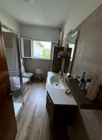 Rif. A.A.281-23

Vendita all'asta - abitazione unifamiliare su 3 livelli in data 14 gennaio 2026
...