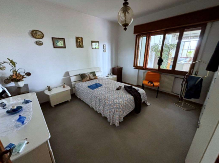 Rif. A.A.281-23

Vendita all'asta - abitazione unifamiliare su 3 livelli in data 14 gennaio 2026
...