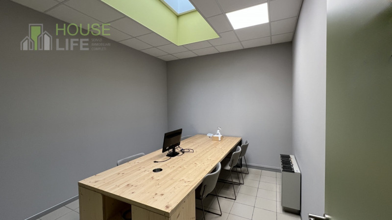 THIENE – Zona Industriale/Commerciale
Ufficio Direzionale Arredato – 250 mq (fino a 750 mq su ric...