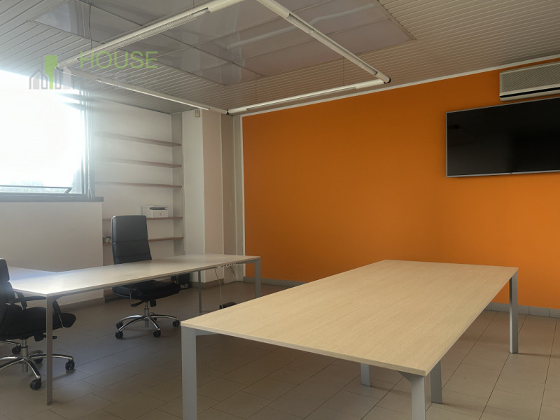 SCHIO - Z.I: CAPANNONE INDUSTRIALE di mq 2.000 circa H 7,00 mt su lotto di mq 3000, con impianto ...