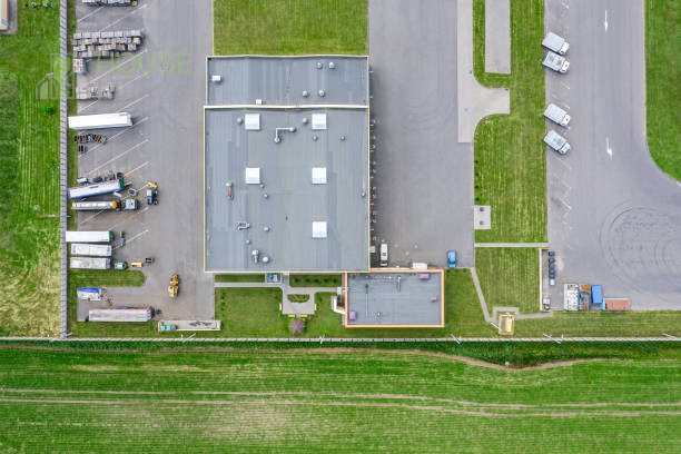 ISOLA VICENTINA: OTTIMA POSIZIONE, LOTTO DI TERRENO A DESTINAZIONE INDUSTRIALE DI MQ 16.000 CIRCA...